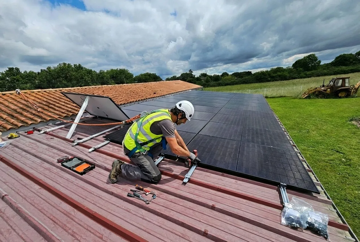 Installation photovoltaïque bâtiment professionnel